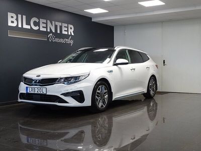 begagnad Kia Optima Hybrid Sport Wagon Plug-in Drag Skinn Panoram Nav