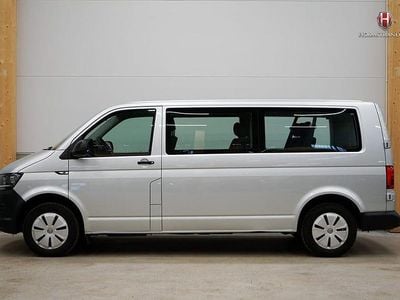 Silver Begagnad 2019 VW Caravelle Trendline Minibuss | 319 900 kr (Bra pris)