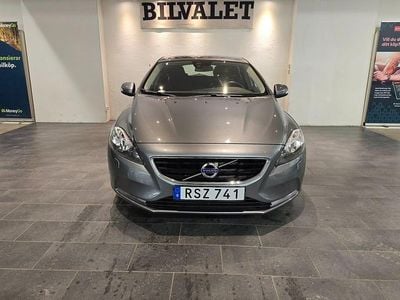Grå Begagnad 2016 Volvo V40 Kinetic | 119 900 kr (Bra pris)
