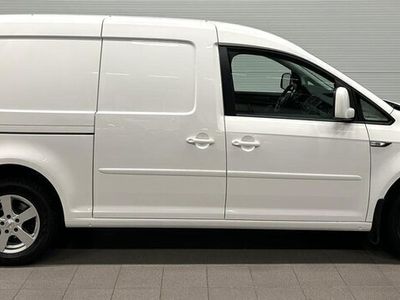 begagnad VW Caddy Maxi 2.0 TDI DSG, dragkrok, dieselvärmare.