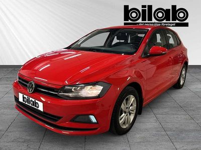 Röd Begagnad 2018 VW Polo Halvkombi | 139 000 kr (Marknadspris)