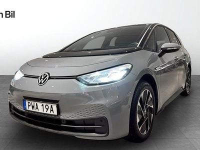 Begagnad VW ID.3 Pro Performance 150 kW (204 HK) 2023 Moonstone grey black Halvkombi