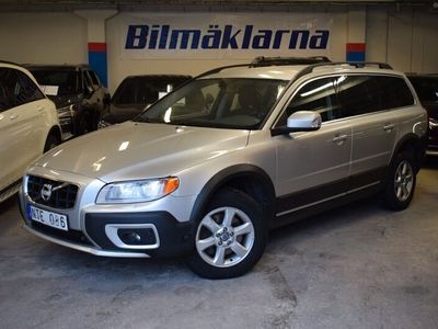 begagnad Volvo XC70 D5 AWD Momentum D-VÄRM/ DRAG/ NAV/ 2Brukare/205hk