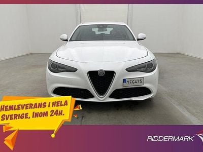 Vit Begagnad 2016 Alfa Romeo Giulia Super Sedan | 189 800 kr (Marknadspris)