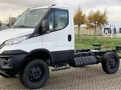 Begagnad Iveco Daily 180 HK (132 kW) 2024 Vit Pickup