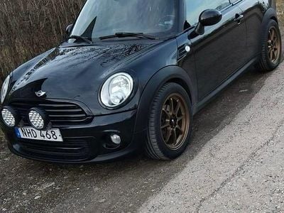 Svart Begagnad 2013 Mini Cooper Clubman Kombi | 85 000 kr