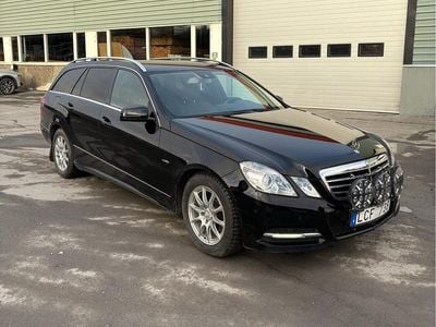 Mercedes E200