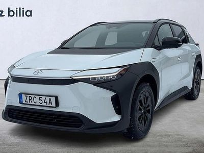 Vit Begagnad 2024 Toyota bZ4X Edition SUV | 469 900 kr (Marknadspris)