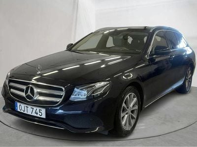 Mercedes E220
