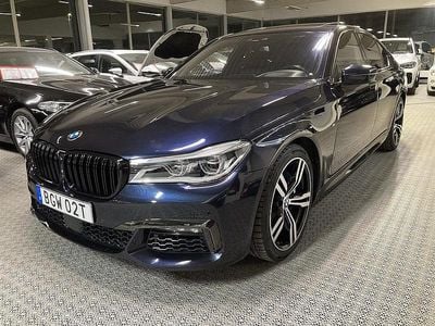 Begagnad BMW 750 M Sport 449 HK (330 kW) 2018 Svart (svart metallic) Sedan