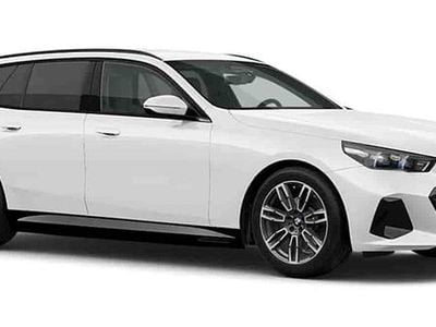 Ny BMW 530e 2026 Vit Kombi
