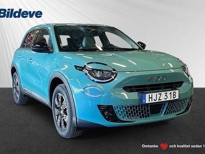 Blå Ny 2025 Fiat 600 Icon SUV | 352 800 kr