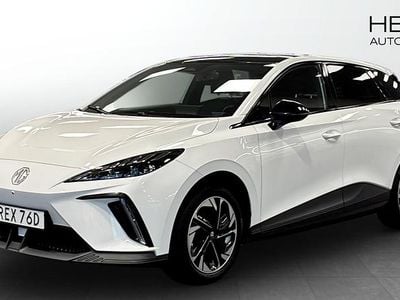 Begagnad MG MG4 EV Luxury 150 kW (204 HK) 2022 Vit Halvkombi