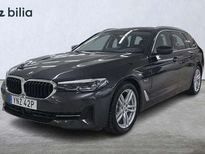 Begagnad BMW 530 295 HK (216 kW) 2023 Grå Kombi