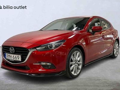 Begagnad Mazda 3 Inclusive 2017 Röd Halvkombi
