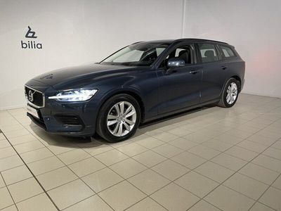 begagnad Volvo V60 B3 Bensin Momentum | Klimatpaket | On Call |