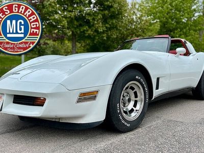 Begagnad Chevrolet Corvette 280 HK (205 kW) 1980 Vit Sportkupé