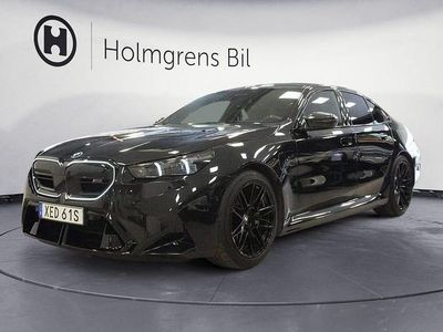 Begagnad BMW M5 Comfort Edition 728 HK (535 kW) 2024 Svart Sedan