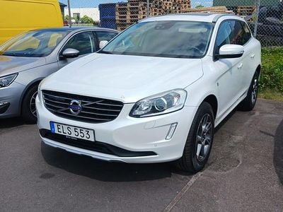 Begagnad 2015 Volvo XC60 SUV | 175 000 kr