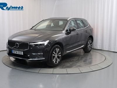 Grå Begagnad 2022 Volvo XC60 Core SUV | 449 900 kr (Marknadspris)