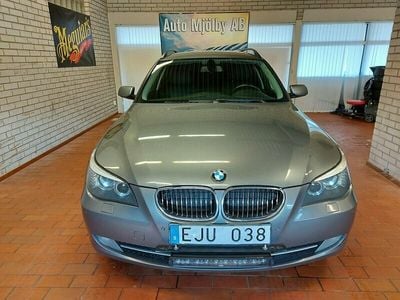 Begagnad BMW 525 197 HK (144 kW) 2008 Grå Kombi