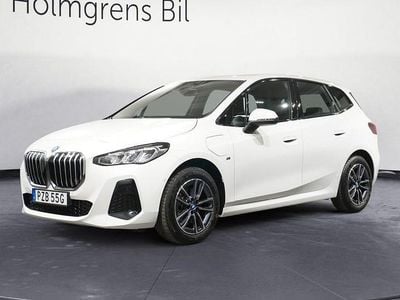 Begagnad BMW 225 Active Tourer M Sport 136 HK (100 kW) 2025 Alpinvit Minibuss