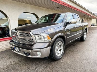 begagnad Dodge Ram 5.7 HEMI Aut 1500 Laramie 4WD Svensksåld MOMS