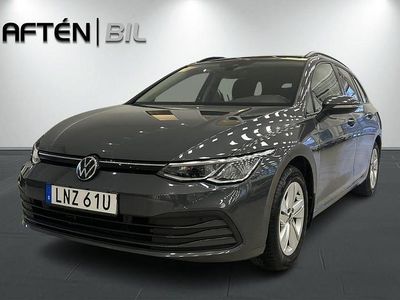 Mörkgrå Begagnad 2022 VW Golf VIII Kombi | 219 800 kr (Marknadspris)