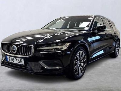 Svart Begagnad 2022 Volvo V60 Core Kombi | 389 900 kr (Bra pris)