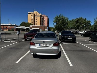 BMW 525
