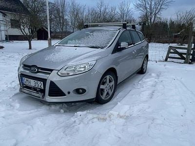 Begagnad Ford Focus 95 HK (69 kW) 2012 Grå Kombi