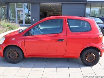 begagnad Toyota Yaris 1.0 3dr 65hk OBS Säljes som reprations objekt Svensksåld