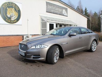 begagnad Jaguar XJ 3.0 V6 D, Portfolio, kamrem bytt, mkt fin, nyserv 2010, Sedan