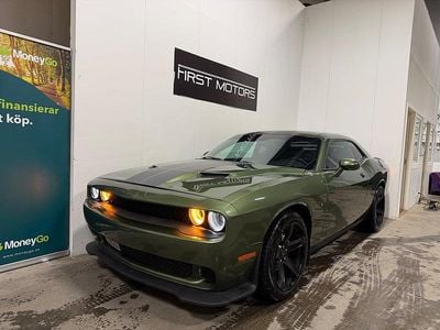 Begagnad Dodge Challenger 309 HK (227 kW) 2018 Grön Sportkupé