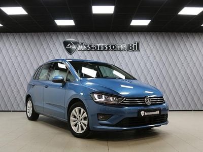 Blå Begagnad 2015 VW Golf VII Halvkombi | 139 900 kr (Marknadspris)