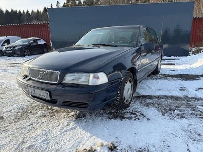 Begagnad Volvo S70 144 HK (105 kW) 1997 Blå Sedan