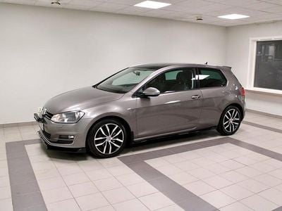 Grå Begagnad 2013 VW Golf VII Halvkombi | 159 900 kr (Lite dyr)