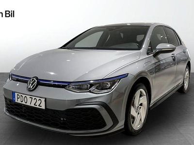 Grå (moonstone grey) Begagnad 2023 VW Golf VIII GTE Kombi | 369 000 kr