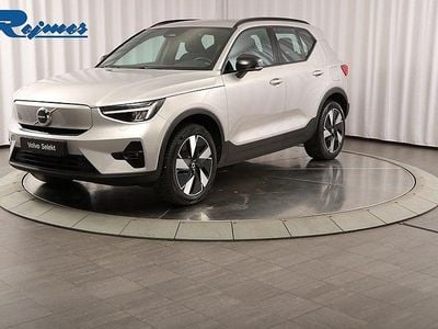 Silver Begagnad 2023 Volvo XC40 Plus SUV | 399 900 kr (Marknadspris)