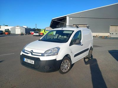 Begagnad Citroën Berlingo 90 HK (66 kW) 2014 Vit Minibuss