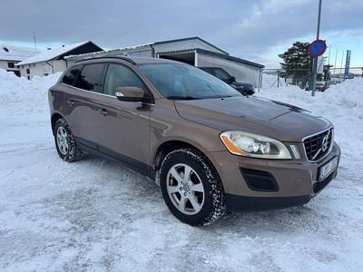 Brunmetallic Begagnad 2011 Volvo XC60 Momentum SUV | 109 500 kr (Marknadspris)
