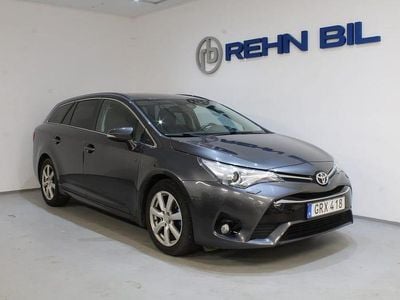 Begagnad Toyota Avensis Active 152 HK (111 kW) 2015 Mörkgrå Kombi