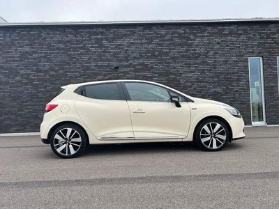 Begagnad 2016 Renault Clio IV Halvkombi | 100 000 kr (Marknadspris)