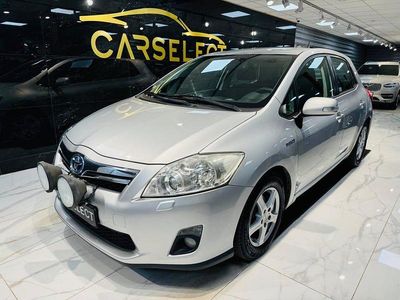 Begagnad Toyota Auris Hybrid Comfort 136 HK (100 kW) 2010 Silver Halvkombi
