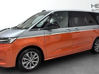 Orange Begagnad 2023 VW Multivan Van | 599 000 kr (Dyr)