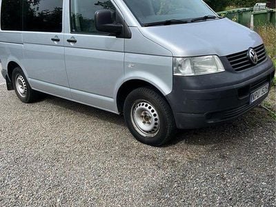 VW Caravelle