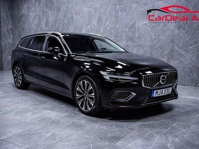 Svart Begagnad 2022 Volvo V60 Core Kombi | 349 800 kr (Marknadspris)