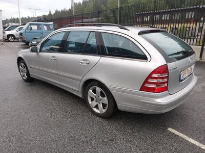 Mercedes C180