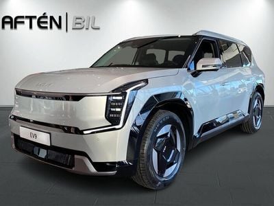 Begagnad Kia EV9 282 kW (384 HK) 2024 Silver SUV