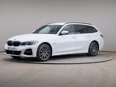 begagnad BMW 330e 3 SerieXdrive Touring M-sport Connected Drag